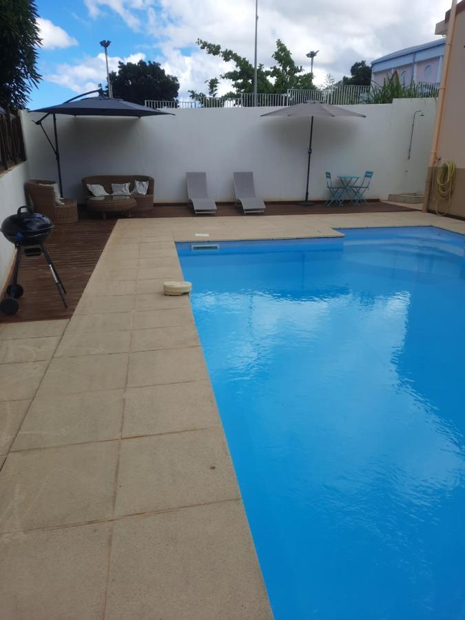 Studio Avec Piscine Privee, Idealement Situe Saint-Claude Kültér fotó