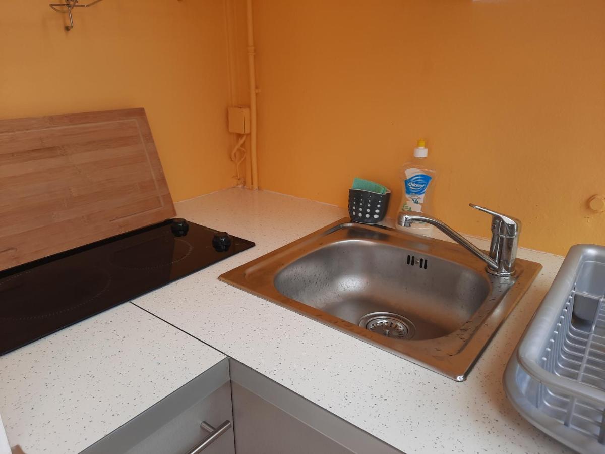 Studio Avec Piscine Privee, Idealement Situe Saint-Claude Kültér fotó